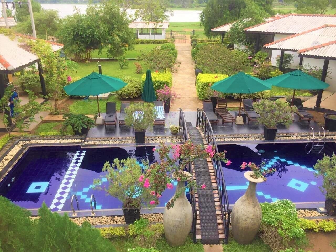 Flower Garden Lake Resort Tissamaharama Extérieur photo