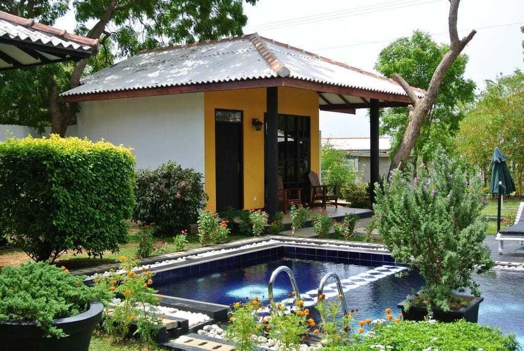 Flower Garden Lake Resort Tissamaharama Extérieur photo